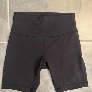 Women’s Lululemon shorts size 8